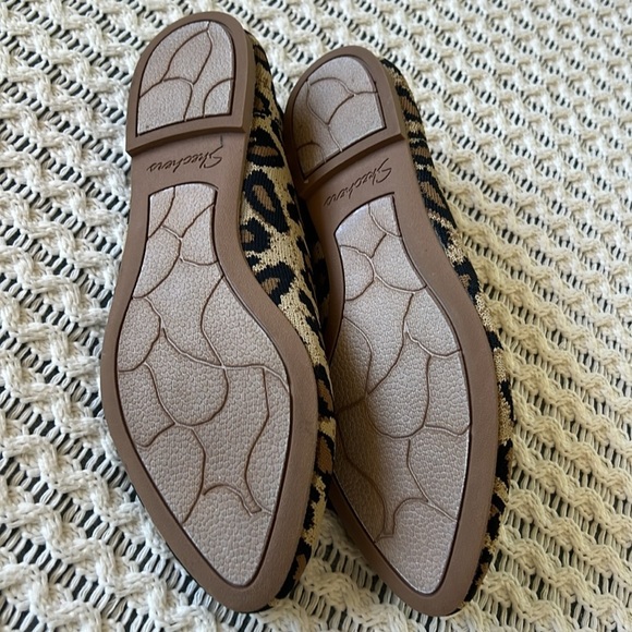 SKECHERS Leopard Cheetah Memory Foam Comfort Fit Ballet Flats | 7 - Picture 7 of 7